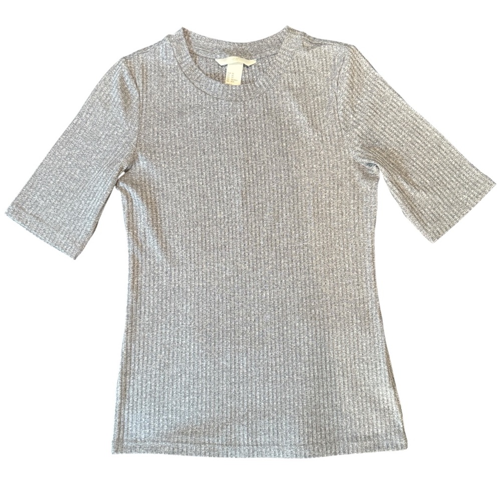 H&M Gray Short Sleeve Tee Casual Essential
